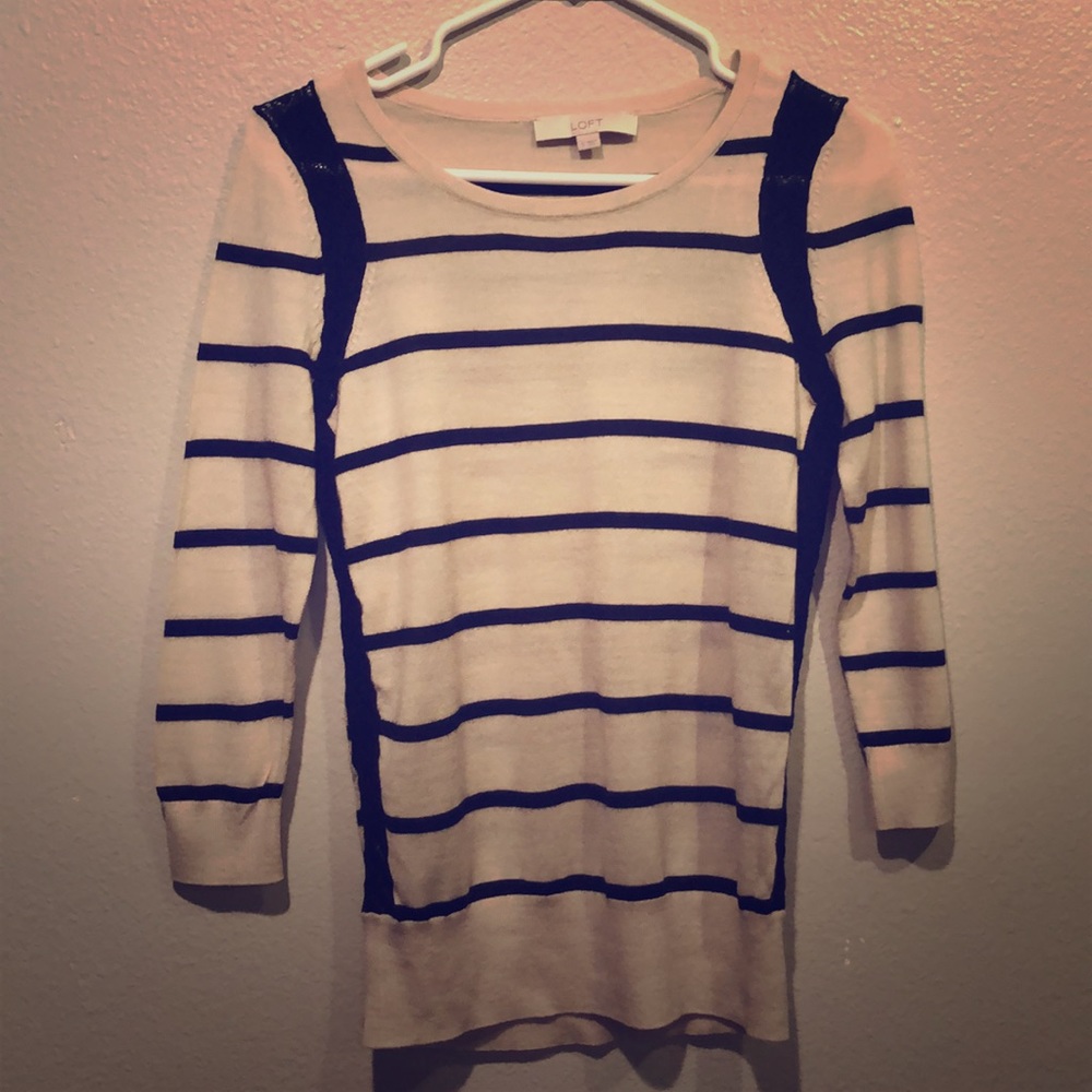 Loft 3/4 sleeve Sweater